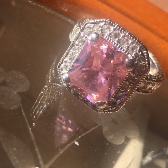 Jewelry - Beautiful Pink Sapphire Stone Sterling Silver Ring